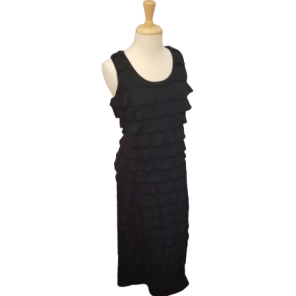 Max Edition Dresses & Skirts - Max Edition Petite Tiered Ruffle Maxi Sz MP